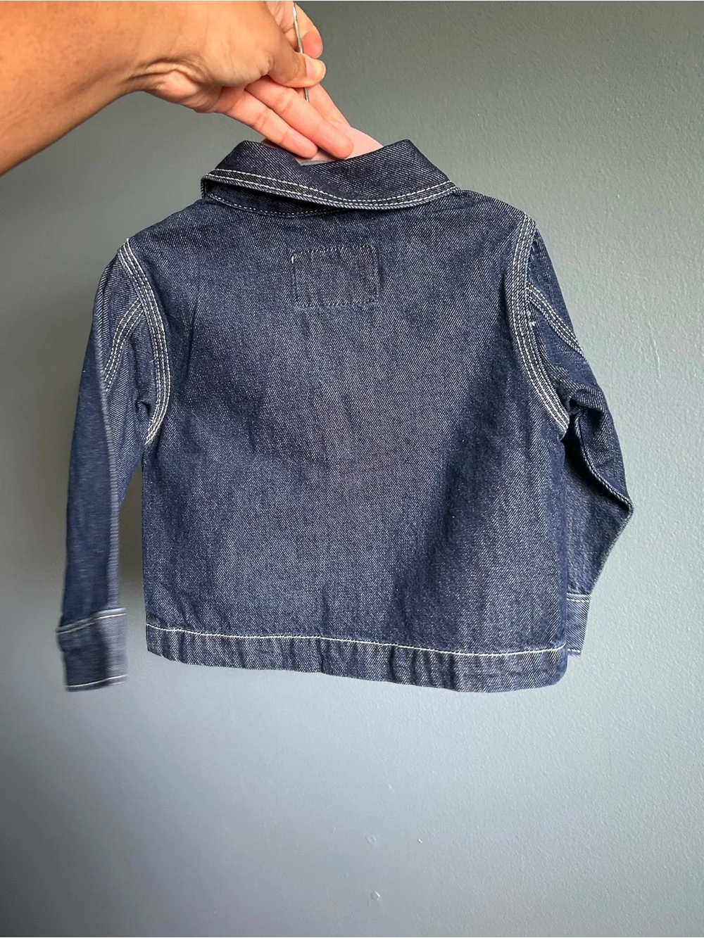 Old Navy classic dark